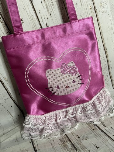 Hello kitty y2k style sanrio - y2k,