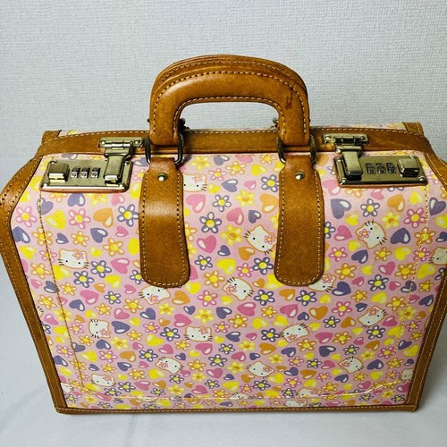 Hello kitty mini trunk case - mini,